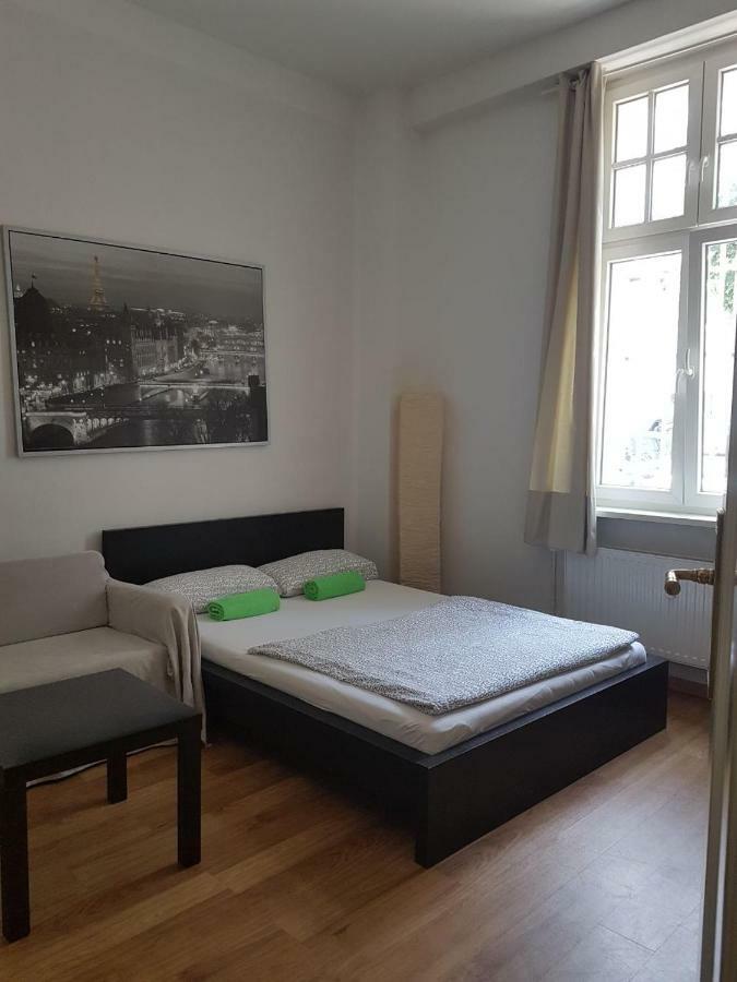 Sc68 - Private Guest house